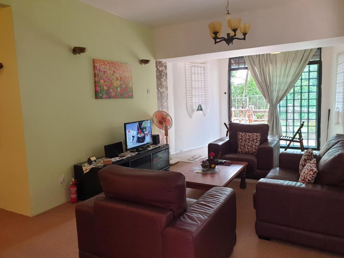Cool Living At Gvr Landed Unit Apartment